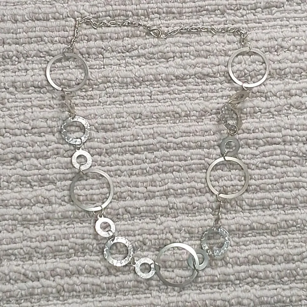 Silver Tone Hammered Open Circle Ring Link Chain Statement Collar Necklace Women